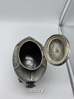 1800 RARE ANTIQUE JAMES DEACON & SONS CLOVER LION FLIP TOP TEA URN Silver Plate