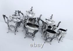 1880 Meriden B. Company Eastlake Roman Lion Chased Legged Coffe Tea Set 6 Pc Exc