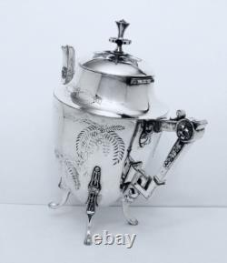 1880 Meriden B. Company Eastlake Roman Lion Chased Legged Coffe Tea Set 6 Pc Exc