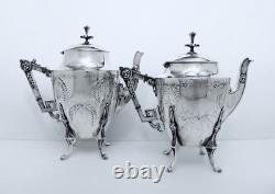 1880 Meriden B. Company Eastlake Roman Lion Chased Legged Coffe Tea Set 6 Pc Exc