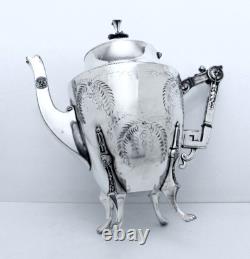 1880 Meriden B. Company Eastlake Roman Lion Chased Legged Coffe Tea Set 6 Pc Exc