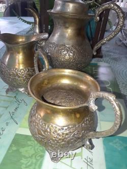 ANTQ Silver Plate Ornate 3 Pc Tea Set Teapot / Creamer / Sugar /? FAB Foilage
