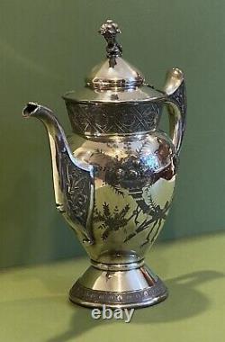 Antique Reed & Barton 2856 7 Coffee / Tea Pot Repousse Silver Plate Beautiful