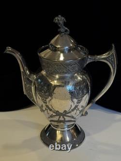 Antique Reed & Barton 2856 7 Coffee / Tea Pot Repousse Silver Plate Beautiful