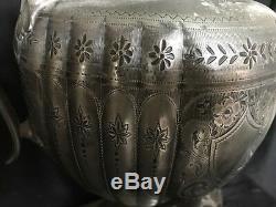Antique Victorian 19th Century Sheffield Silver Plate Tea Urn Lidded Brass Spout