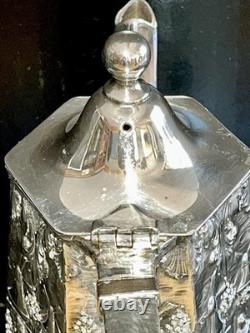 Barbour Repousse' Silverplate Tea / Coffee Server In PRISTINE Condition-1890's