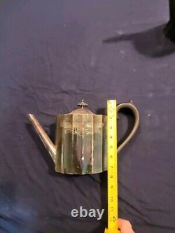 LUNT Silver Plate 5 Piece Set Coffee Pot, Tea Pot, Creamer, 2 Sugars 100-E