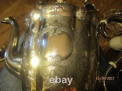 Meriden Britannia Co. Silver Plate Grape Finial Etched Footed Tea Set 3 PC