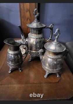 Meriden Britannia Company silver plated 3 piece tea set