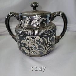 Meriden SilverPlate Co. Tea Set 1432 Quadruple Plated 3 Piece