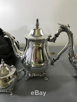 ONEIDA 5 PIECE SILVERPLATED SERVING SET! Coffee Pot, Tea Pot, Sugar, Creamer A15