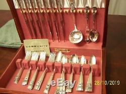 Oneida Community 1936 CORONATION Flatware for 8 WithChest 51 pcs. Iced Tea Spoons