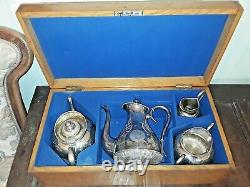 Rare antique arts&crafts aesthetic silver plate tea set inOak box japanesedesign