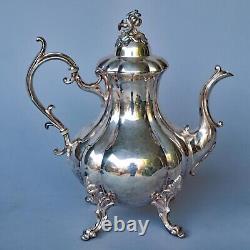 Reed & Barton 1795 Winthrop Medium 11x10 Coffee/Tea Pot Silver Plated Vintage
