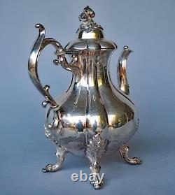 Reed & Barton 1795 Winthrop Medium 11x10 Coffee/Tea Pot Silver Plated Vintage