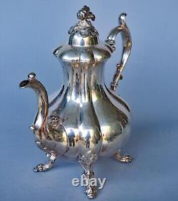 Reed & Barton 1795 Winthrop Medium 11x10 Coffee/Tea Pot Silver Plated Vintage