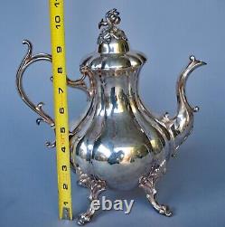 Reed & Barton 1795 Winthrop Medium 11x10 Coffee/Tea Pot Silver Plated Vintage