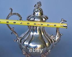 Reed & Barton 1795 Winthrop Medium 11x10 Coffee/Tea Pot Silver Plated Vintage