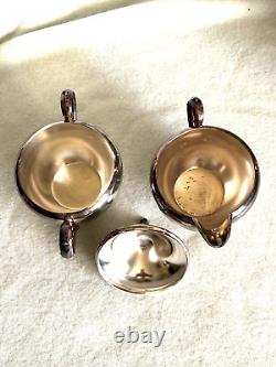 Silver Plate Oneida Tea Pot Coffee Pot, Creamer & Sugar Bowl (4 pcs) Vintage