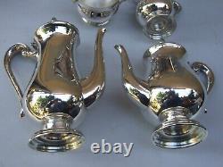 VINERS SILVER PLATE TEA /COFFEE SET w SERVING TRAY VINTAGE SERVEWARE