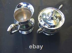 VINERS SILVER PLATE TEA /COFFEE SET w SERVING TRAY VINTAGE SERVEWARE