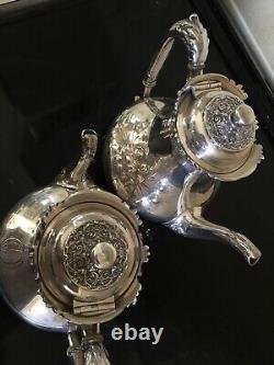 VINTAGE REED & BARTON 5 PC SILVER PLATE TEA COFFEE SET With RARE REPOUSSE UPGRADE