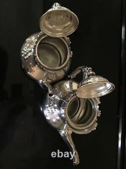 VINTAGE REED & BARTON 5 PC SILVER PLATE TEA COFFEE SET With RARE REPOUSSE UPGRADE