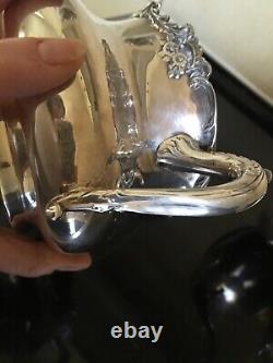 VINTAGE REED & BARTON 5 PC SILVER PLATE TEA COFFEE SET With RARE REPOUSSE UPGRADE