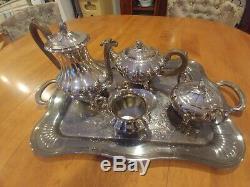 Vintage 3 Piece Community Silverplated Old English Melon Tea Coffee Serving Set