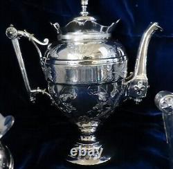 Vintage 5 piece Simpson Hall Miller & Co Silverplate Coffee/Tea Service