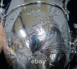 Vintage 5 piece Simpson Hall Miller & Co Silverplate Coffee/Tea Service