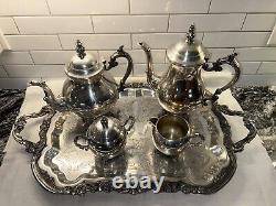 Vintage FB Rogers Silver Co Coffee & Tea 5 Piece set With Footed Tray 1982