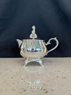 Vintage ONEIDA Silver plate 4-Piece Coffee/Tea Service Set Used Great Condition