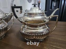 Vintage Sheffield England Silverplate Cheltenham Fluted Coffee Tea Set 5 Pieces