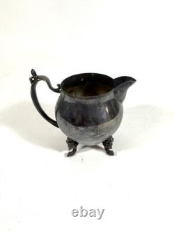 WM Rogers Silver Plated Vintage Coffee Tea 8 Pieces Set With W Serving Trays