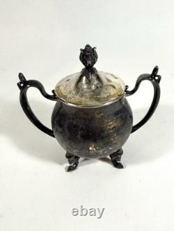 WM Rogers Silver Plated Vintage Coffee Tea 8 Pieces Set With W Serving Trays