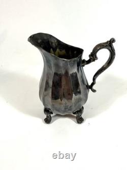 WM Rogers Silver Plated Vintage Coffee Tea 8 Pieces Set With W Serving Trays