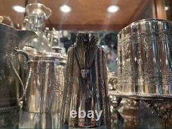 Walker & Hall Sheffield Silver Plate Tea Pot